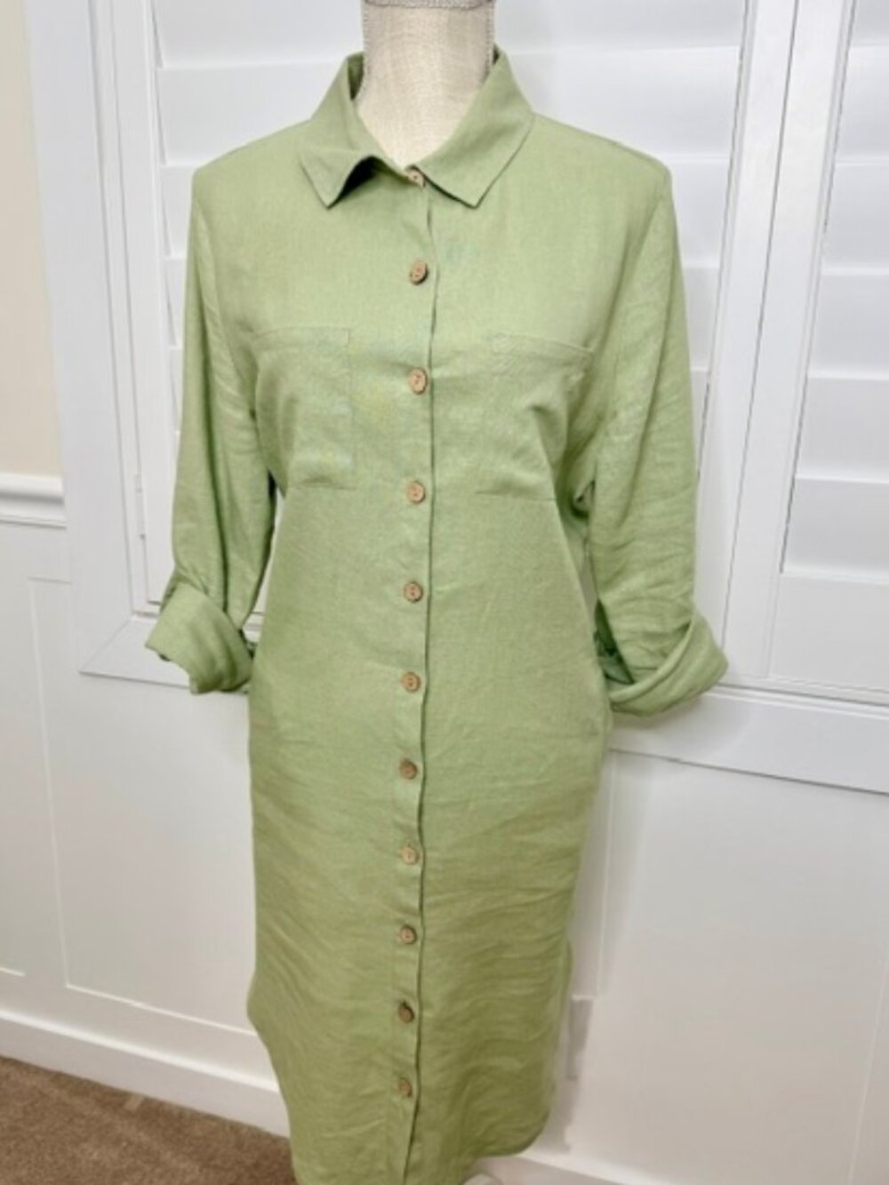 Midi-Length Linen Shirt Dress with Variable Length Sleeves